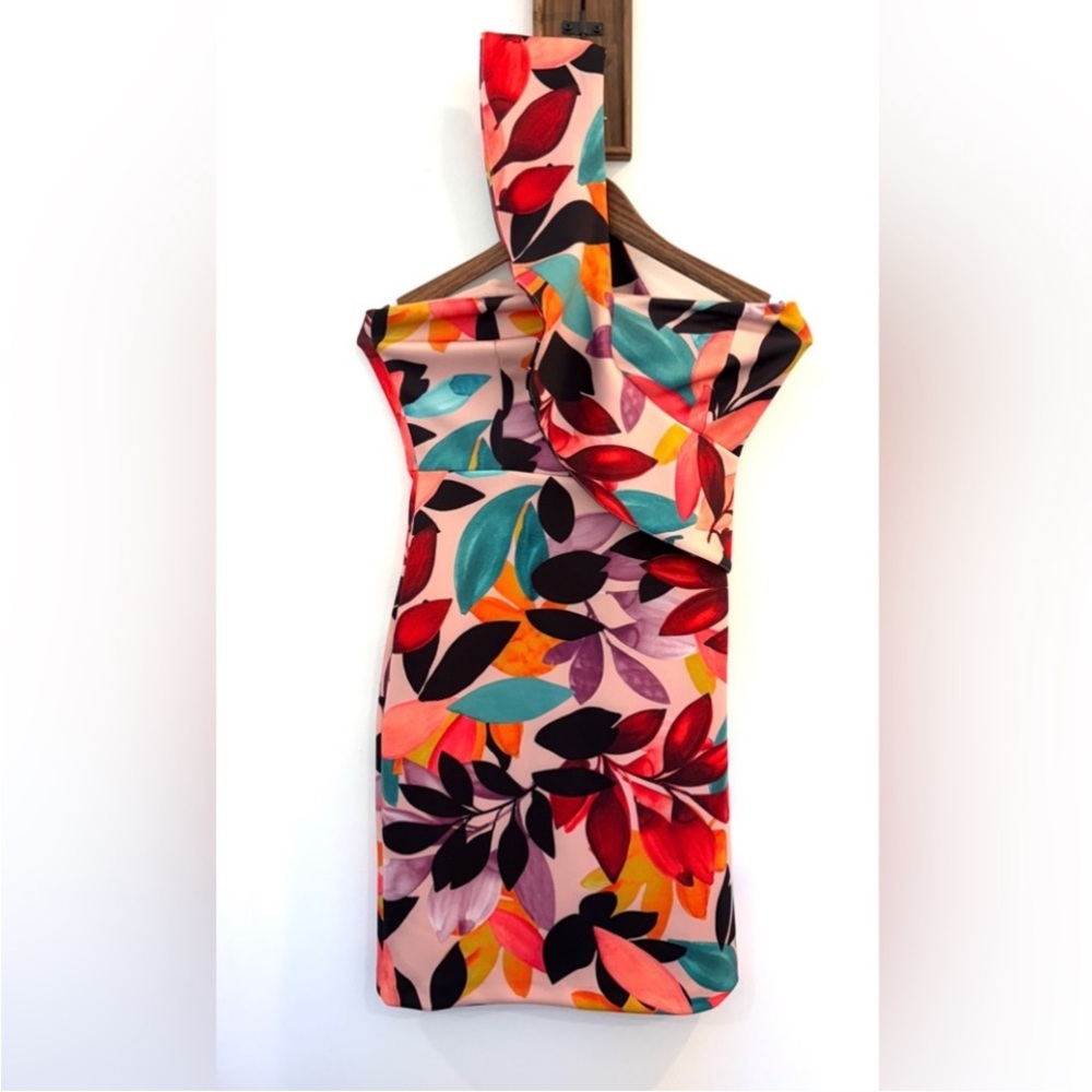 Alexia Admor Multicolor One-Shoulder Dress - Picture 3 of 13
